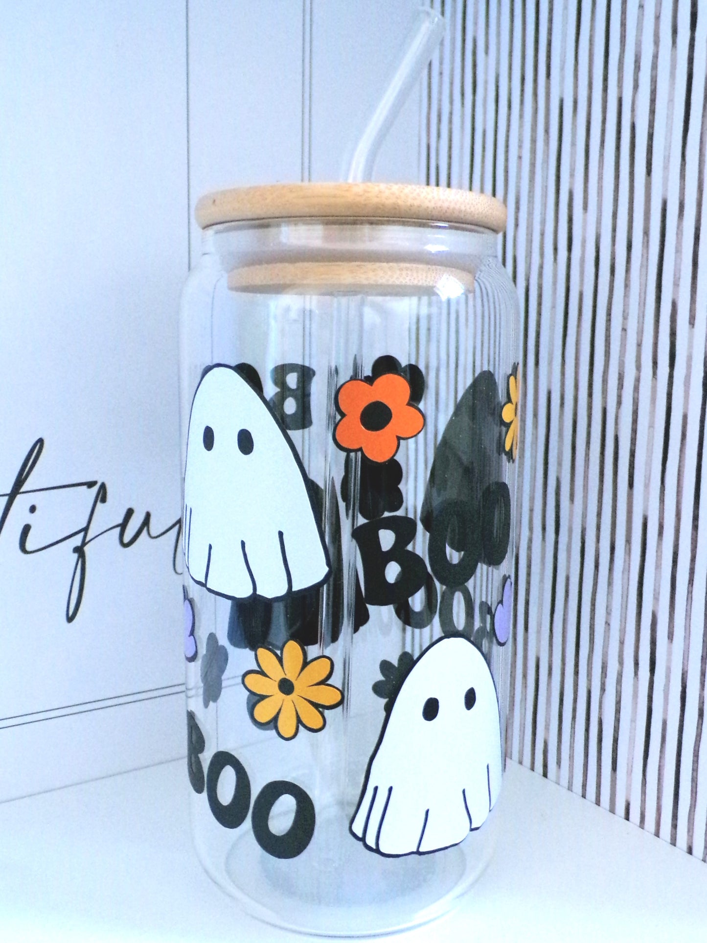 Boo Ghost 20oz Glass Can with Bamboo lid and Straw